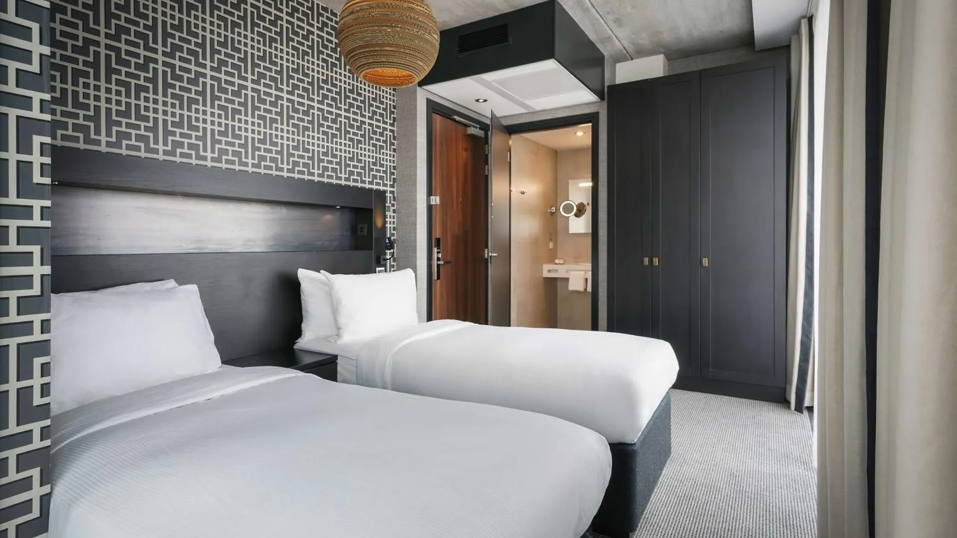 Hotel Doubletree By Hilton Amsterdam - Ndsm Wharf 4*,  Paesi Bassi