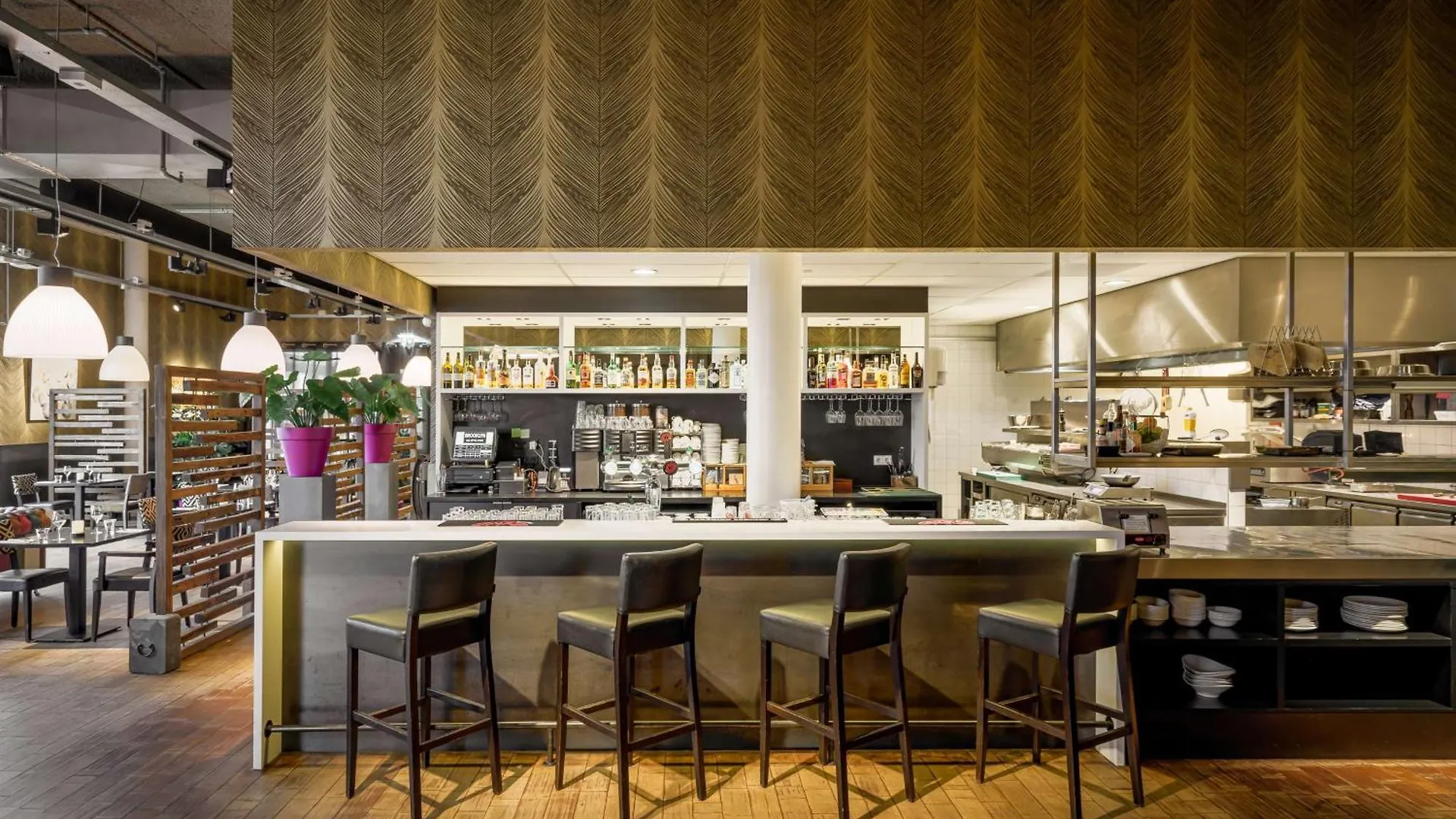 Hotel Doubletree By Hilton Amsterdam - Ndsm Wharf